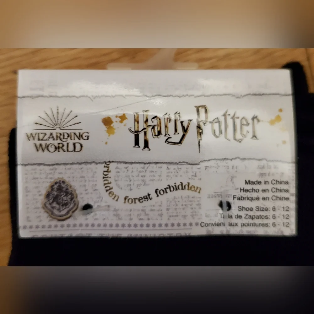 Harry Potter Platform 9 3/4 And Golden Snitch‎ Crew Socks 2 Pairs New